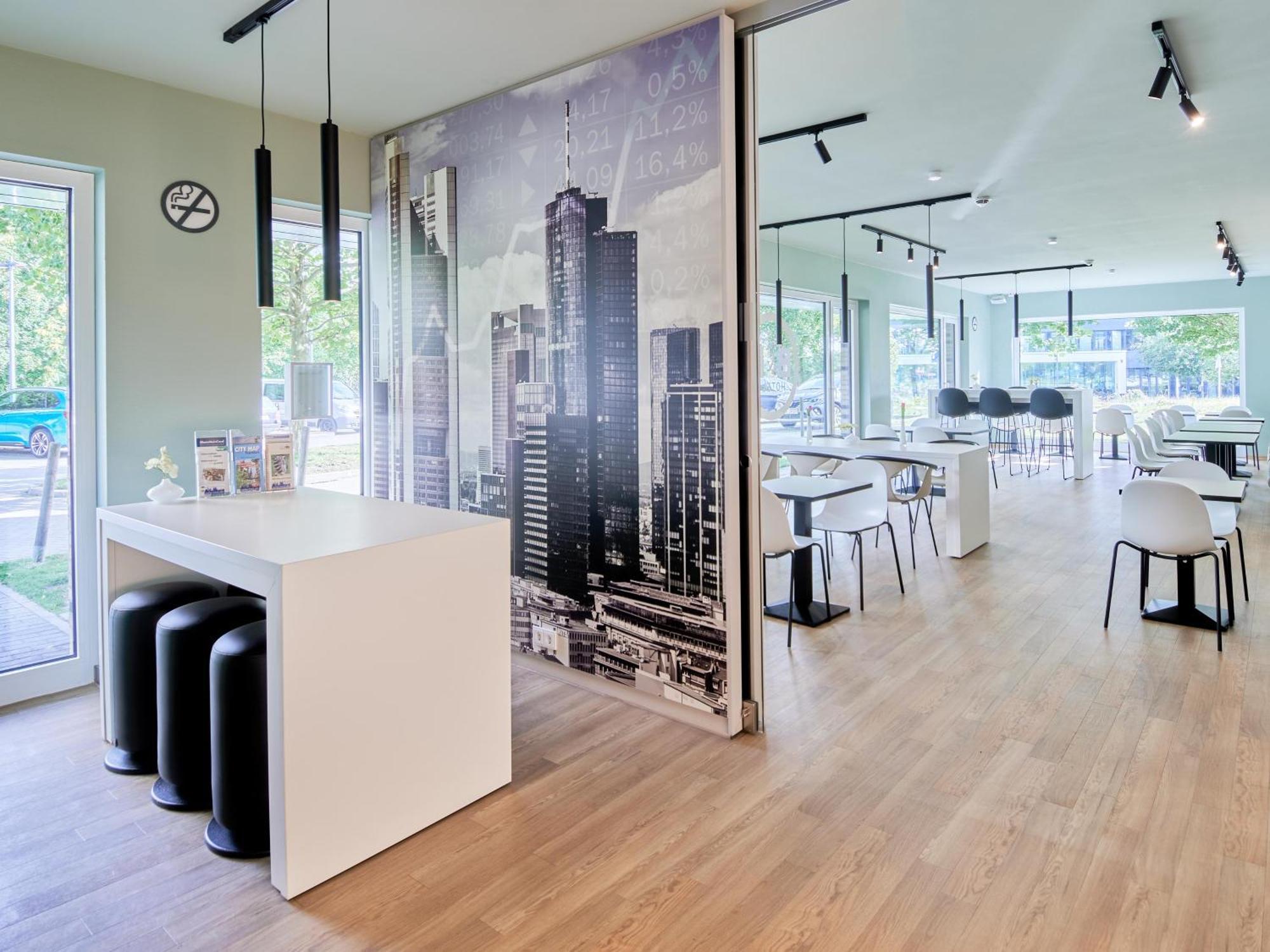 B&B Hotel Frankfurt-West Eschborn Eksteriør billede