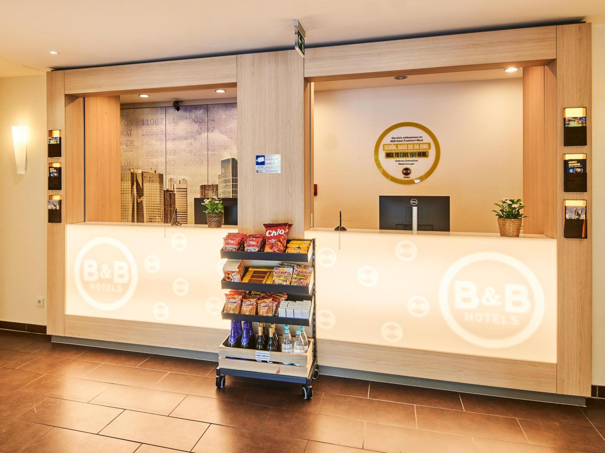 B&B Hotel Frankfurt-West Eschborn Eksteriør billede